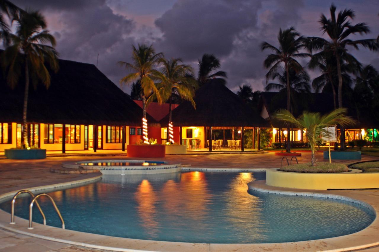 Siri Paraiso Hotel Touros Buitenkant foto